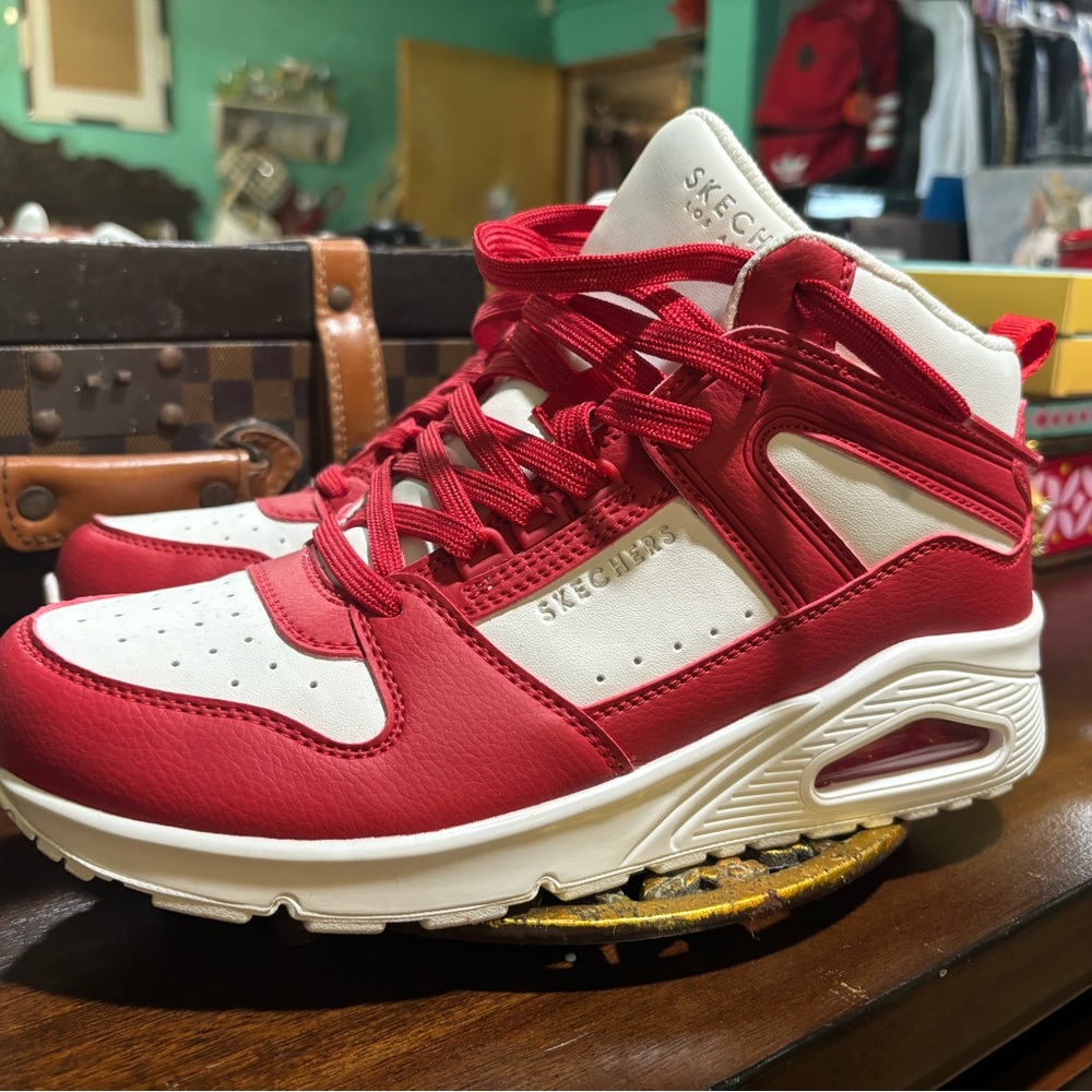 Sketchers sneaker red and white street uno mid